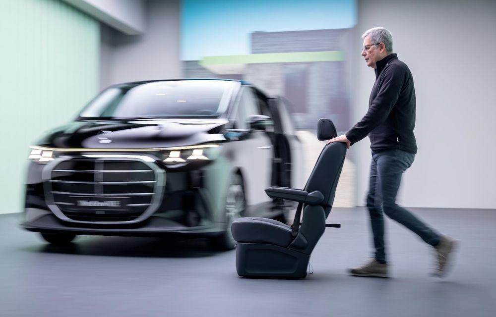 Noul Mercedes-Benz VLE, succesorul electric al Clasei V - Poza 149