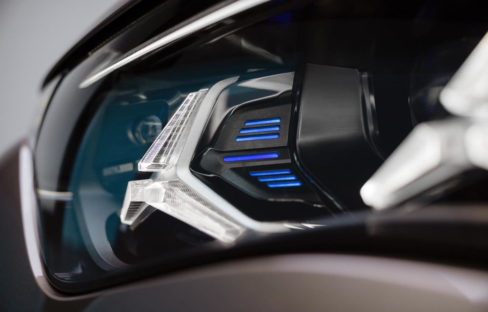 Noul Mercedes-Benz VLE, succesorul electric al Clasei V - Poza 35