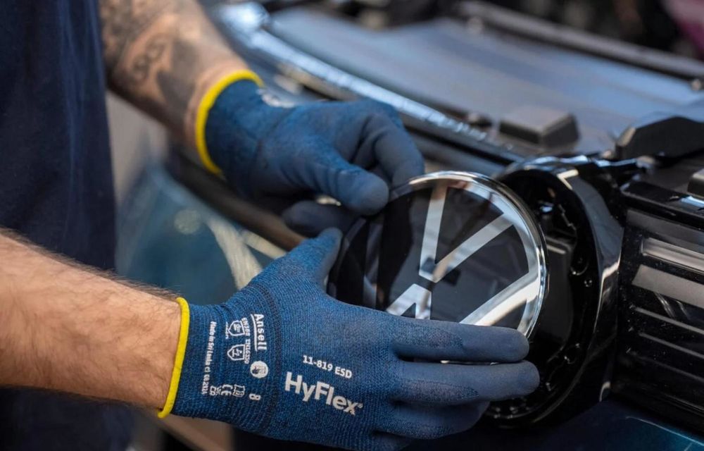 Volkswagen elimină 50.000 de locuri de muncă în Germania până în 2030 - Poza 1
