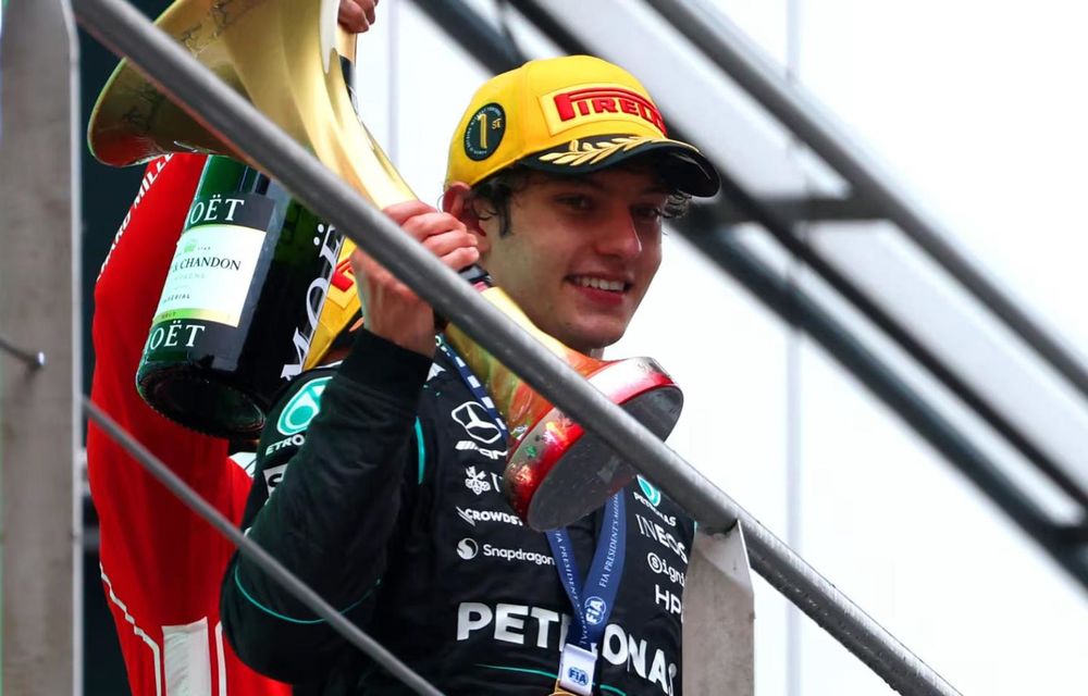 F1: Prima victorie pentru Kimi Antonelli în China. Lewis Hamilton, primul podium cu Ferrari - Poza 1