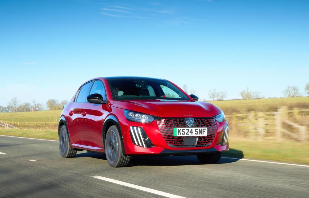 Peugeot anunță un motor pe benzină nou pentru 208 și 2008 - Poza 1 Peugeot anunță un motor pe benzină nou pentru 208 și 2008 - Poza 1