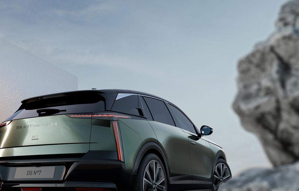 Noul DS N°7: SUV de lux electric cu autonomie de până la 740 de kilometri - Poza 17
