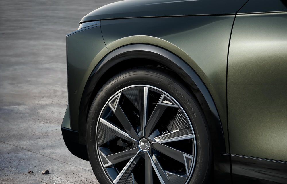 Noul DS N°7: SUV de lux electric cu autonomie de până la 740 de kilometri - Poza 27