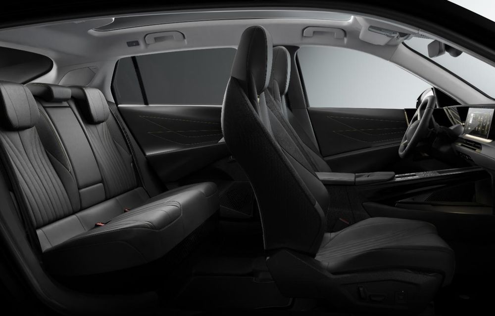 Noul DS N°7: SUV de lux electric cu autonomie de până la 740 de kilometri - Poza 45