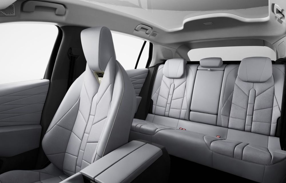 Noul DS N°7: SUV de lux electric cu autonomie de până la 740 de kilometri - Poza 49