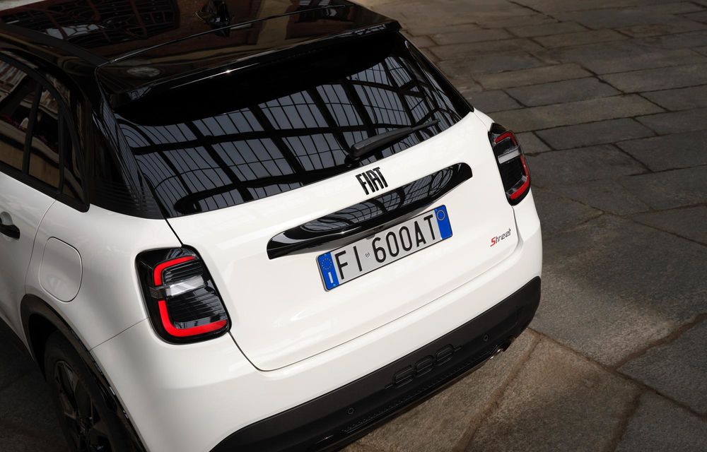 Noul Fiat 600 Petrol: versiune cu motor pe benzină și cutie manuală - Poza 25