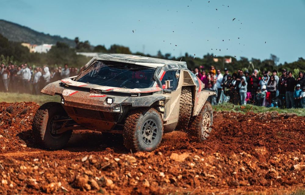 Sebastien Loeb câștigă Raliul Portugaliei W2RC la volanul Daciei Sandrider - Poza 1 Sebastien Loeb câștigă Raliul Portugaliei W2RC la volanul Daciei Sandrider - Poza 1