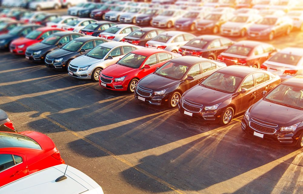 Vânzările de mașini noi în Europa au scăzut după primele două luni - Poza 1