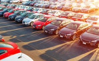 Vânzările de mașini noi în Europa au scăzut după primele două luni