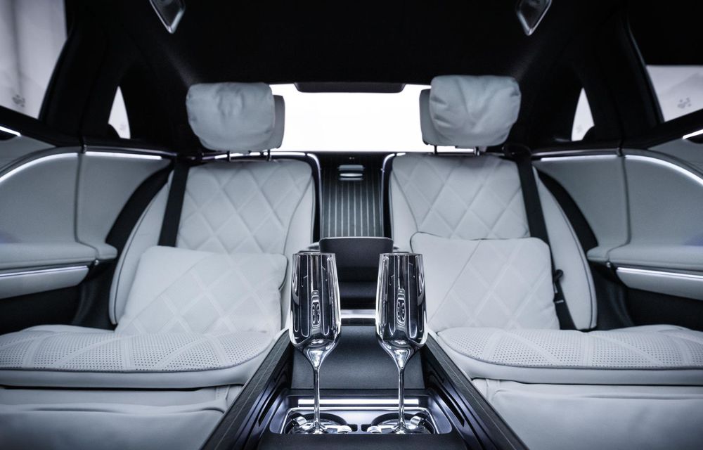 Noul Mercedes-Maybach Clasa S facelift: motorizări electrificate, inclusiv un V12 mild-hybrid - Poza 34