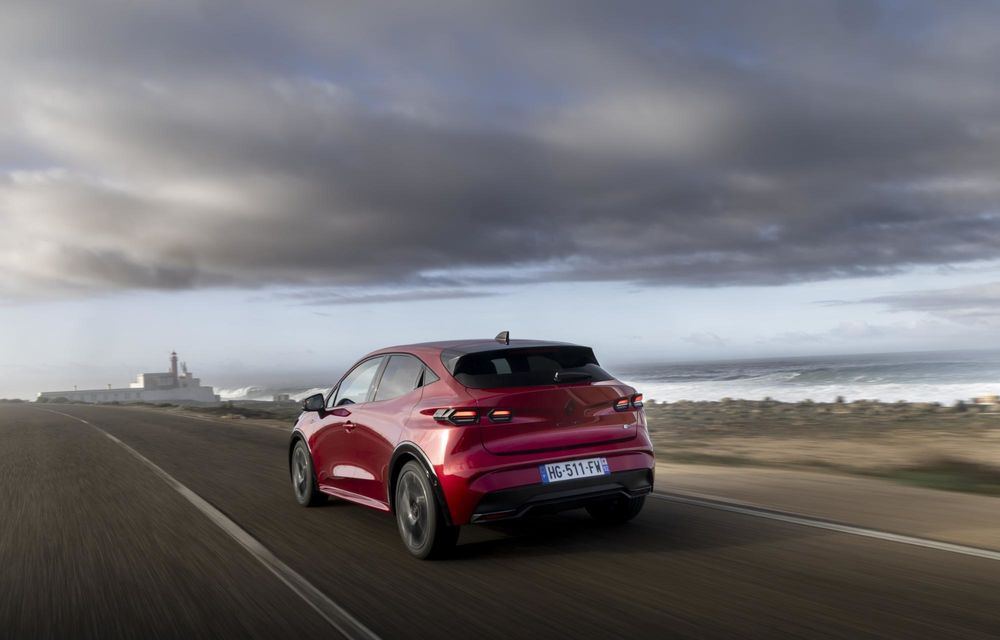 Electric sau hibrid? Redacția Automarket răspunde cu ajutorul a două modele electrificate Renault - Poza 3