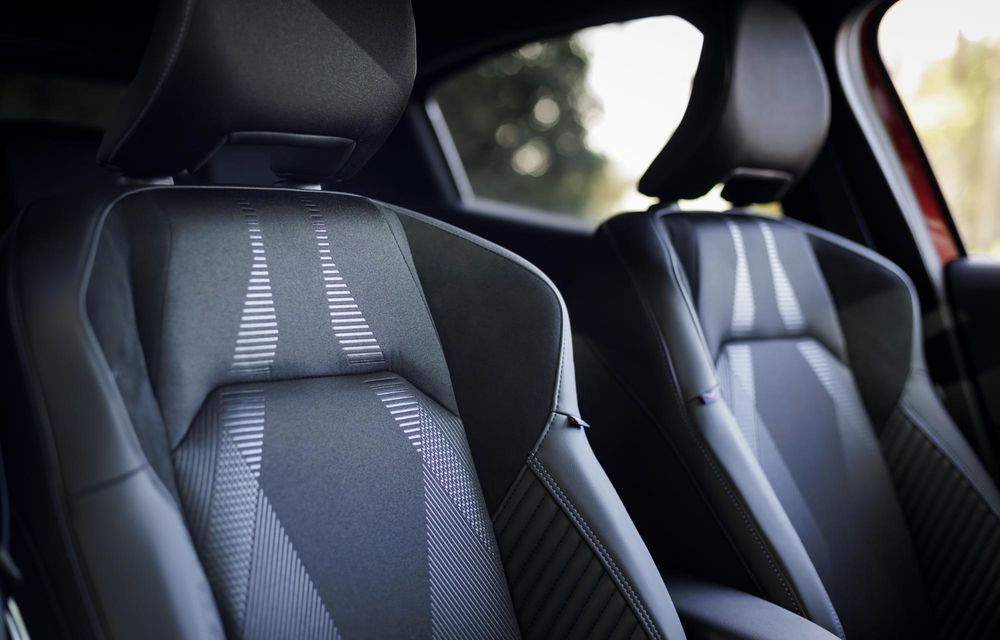 Electric sau hibrid? Redacția Automarket răspunde cu ajutorul a două modele electrificate Renault - Poza 10