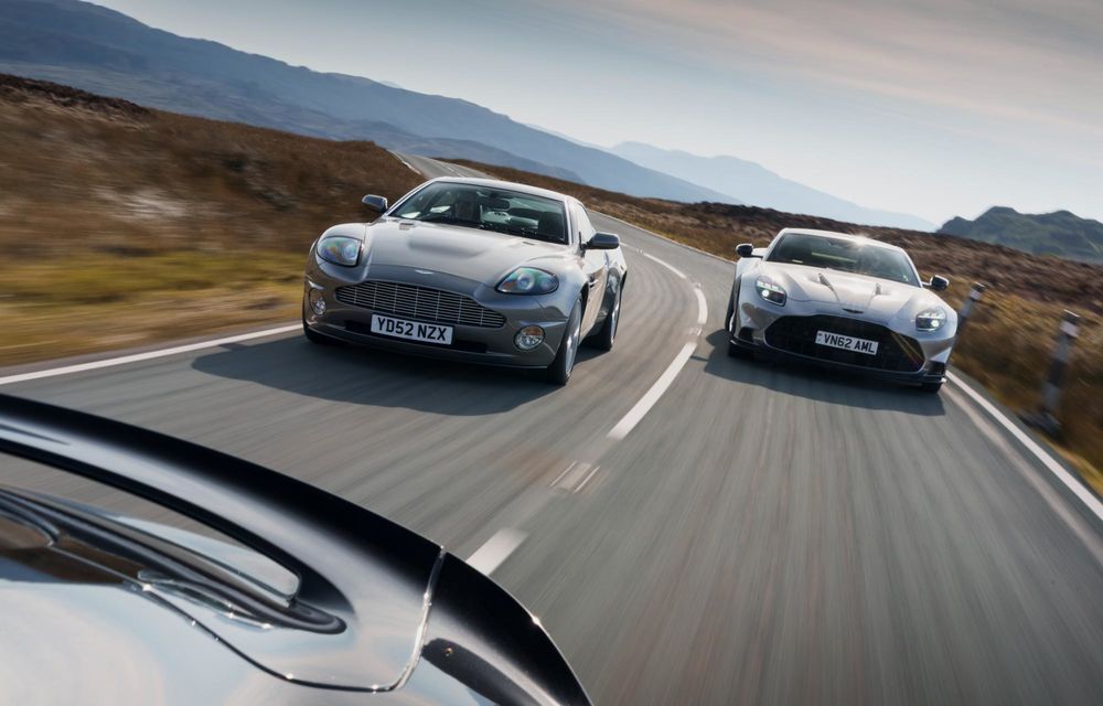 Aston Martin sărbătorește 25 de ani de la debutul lui Vanquish - Poza 3