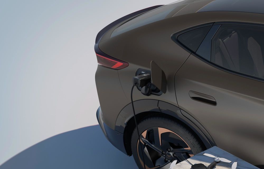 Cupra Tavascan, versiune de bază nouă cu 190 de cai putere - Poza 5