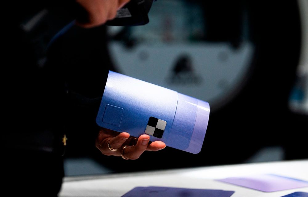 Noul Bugatti W16 Mistral „Caroline”: exemplar unicat, creat ca omagiu pentru fiica proprietarului - Poza 19