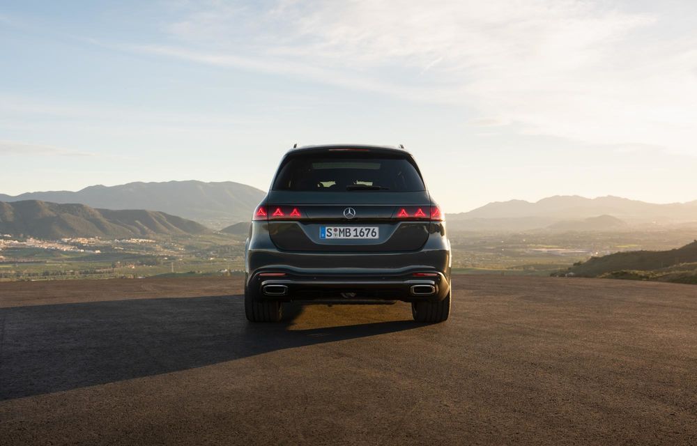 Noul Mercedes-Benz GLS facelift: design revizuit și motoare mild-hybrid mai puternice - Poza 11 Noul Mercedes-Benz GLS facelift: design revizuit și motoare mild-hybrid mai puternice - Poza 11