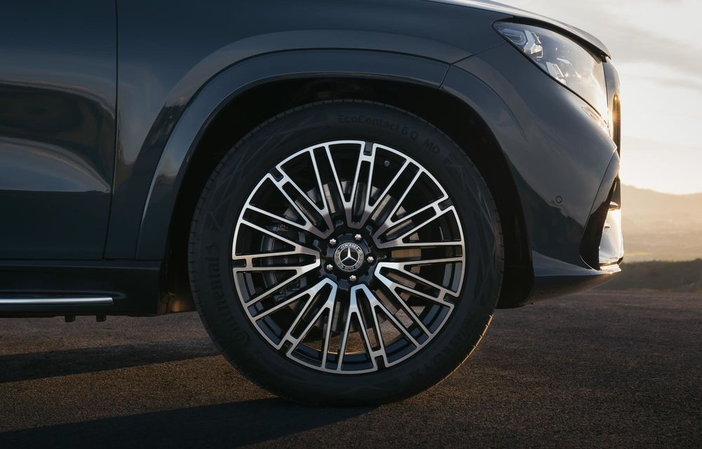 Noul Mercedes-Benz GLS facelift: design revizuit și motoare mild-hybrid mai puternice - Poza 29 Noul Mercedes-Benz GLS facelift: design revizuit și motoare mild-hybrid mai puternice - Poza 29