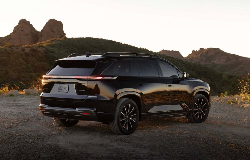 Noul Subaru Getaway: SUV electric cu autonomie de 482 km - Poza 13