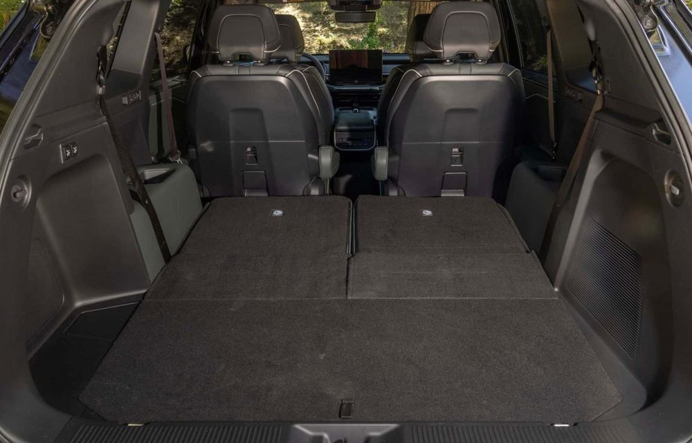 Noul Subaru Getaway: SUV electric cu autonomie de 482 km - Poza 46