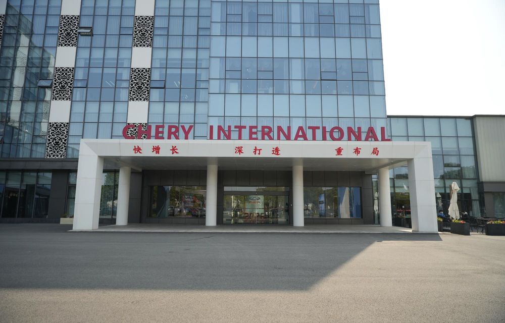 REPORTAJ: Am vizitat uzina Chery din China. Locul unde se asamblează Tiggo 8 și 9 - Poza 2