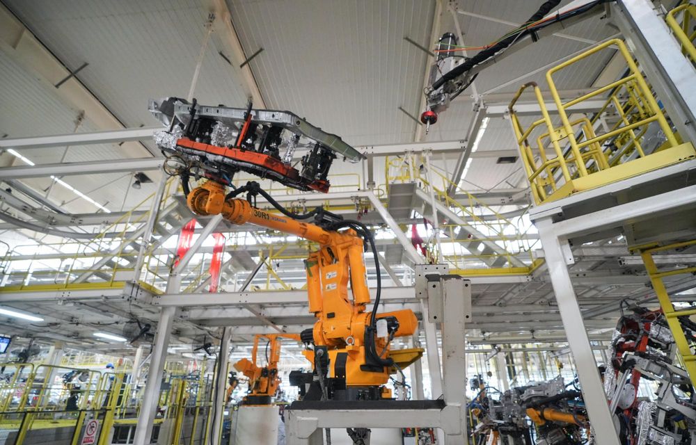 REPORTAJ: Am vizitat uzina Chery din China. Locul unde se asamblează Tiggo 8 și 9 - Poza 8