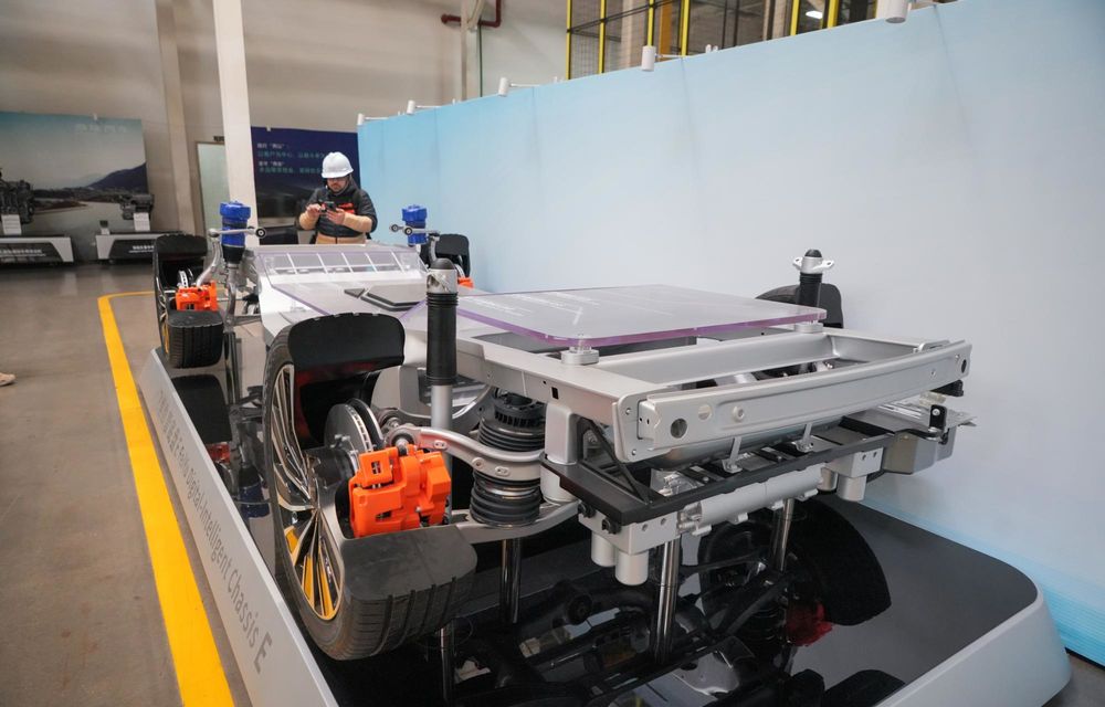 REPORTAJ: Am vizitat uzina Chery din China. Locul unde se asamblează Tiggo 8 și 9 - Poza 25