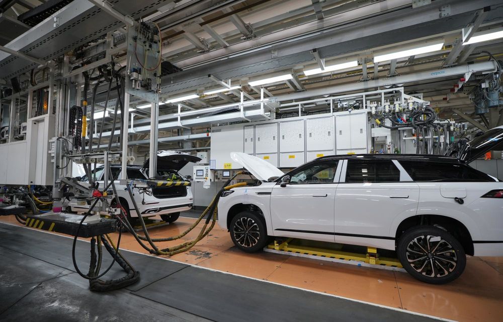 REPORTAJ: Am vizitat uzina Chery din China. Locul unde se asamblează Tiggo 8 și 9 - Poza 34