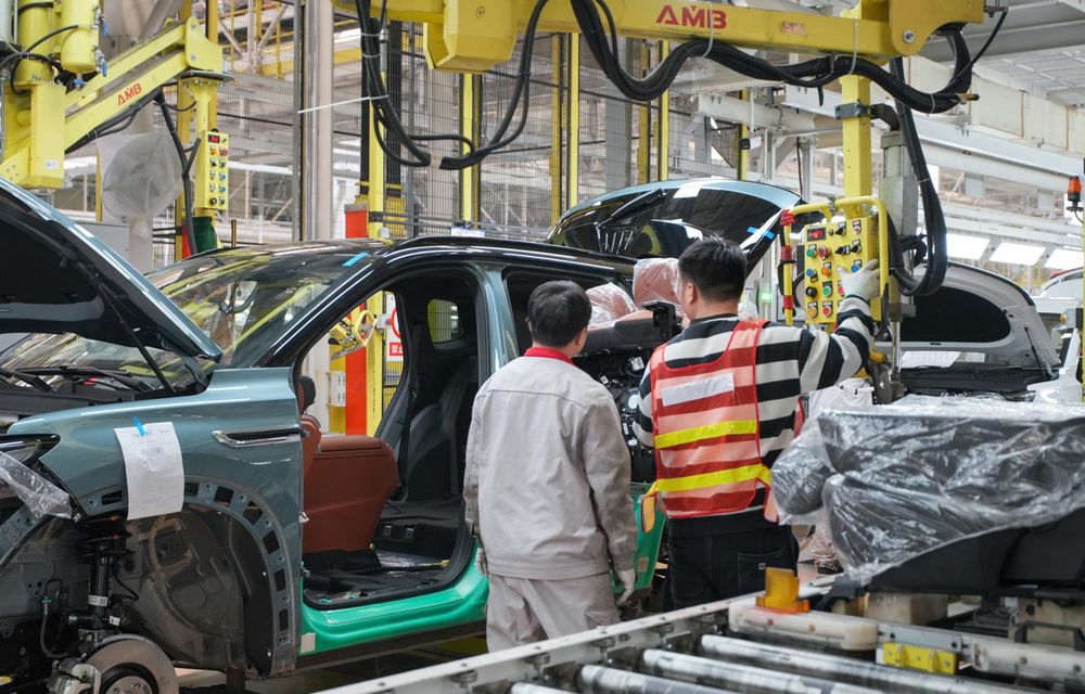 REPORTAJ: Am vizitat uzina Chery din China. Locul unde se asamblează Tiggo 8 și 9 - Poza 38