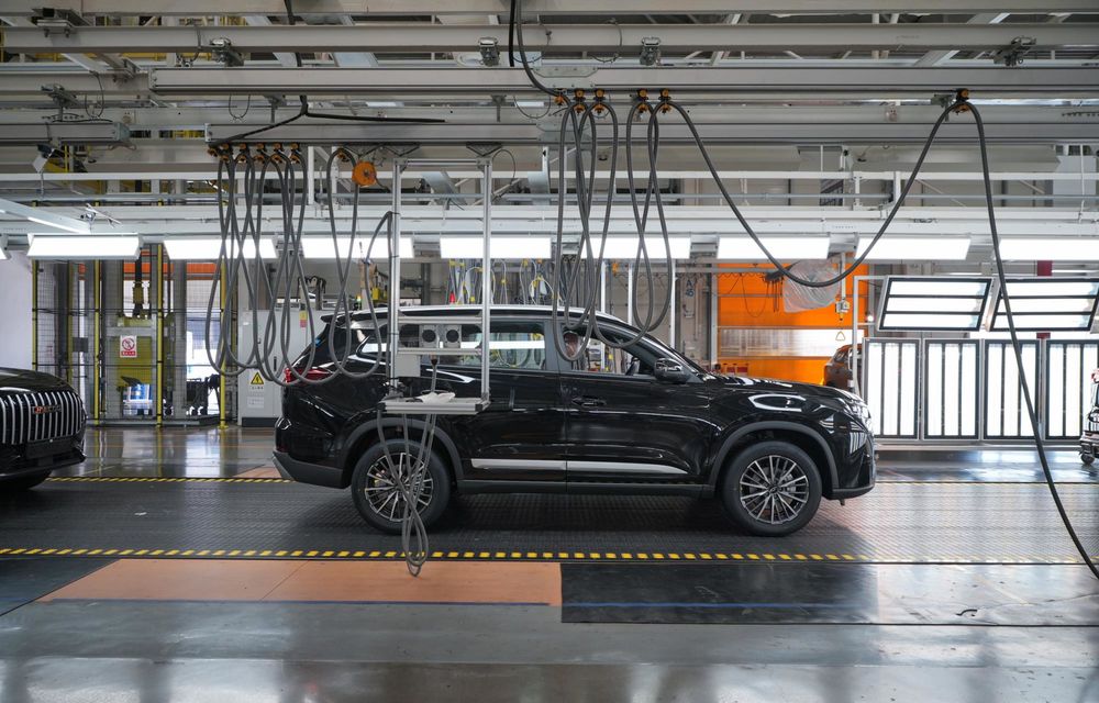 REPORTAJ: Am vizitat uzina Chery din China. Locul unde se asamblează Tiggo 8 și 9 - Poza 43