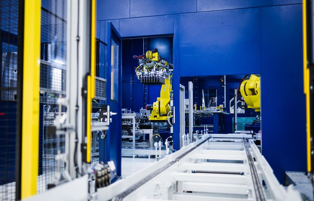 BMW și Rimac dezvoltă împreună baterii pentru i7 facelift - Poza 4