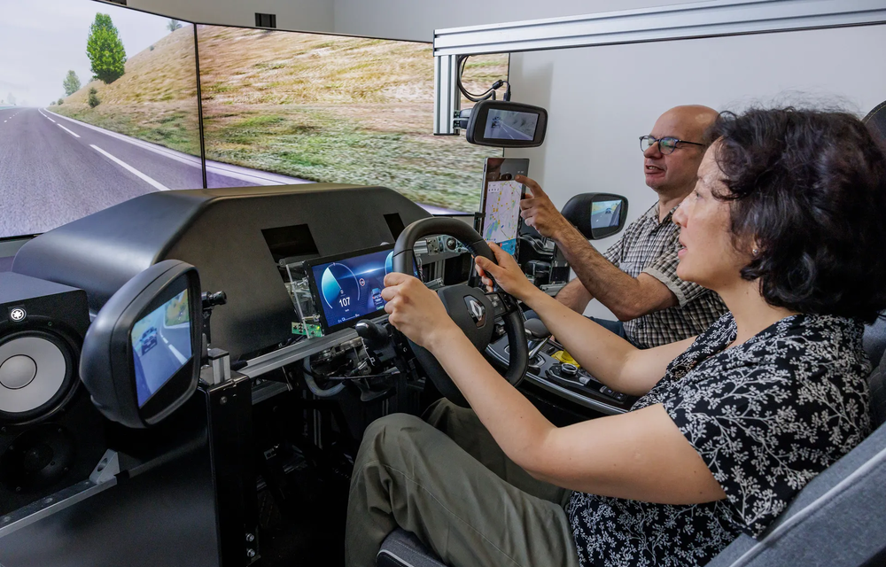 FEATURE: A devenit siguranța auto dependentă de software? - Poza 30