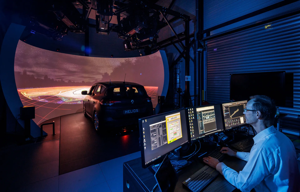 FEATURE: A devenit siguranța auto dependentă de software? - Poza 29