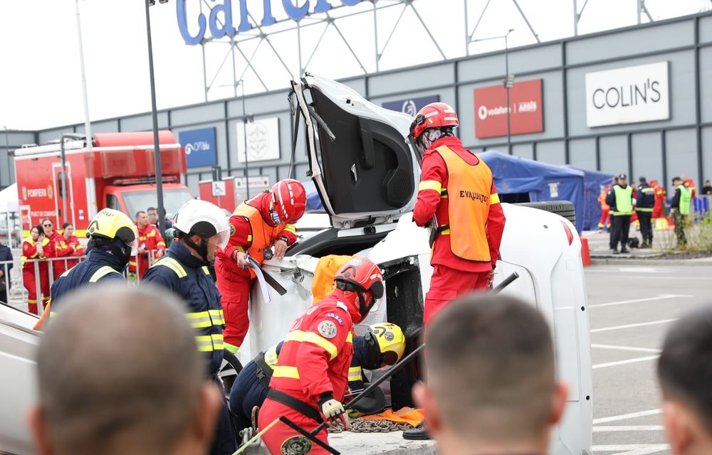 FEATURE: A devenit siguranța auto dependentă de software? - Poza 27