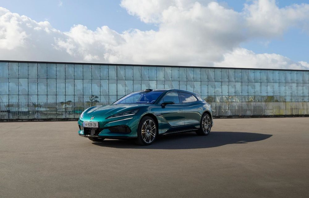 Încă un model chinezesc ajunge în Europa: Denza Z9 GT, un model electric de 1156 CP - Poza 1