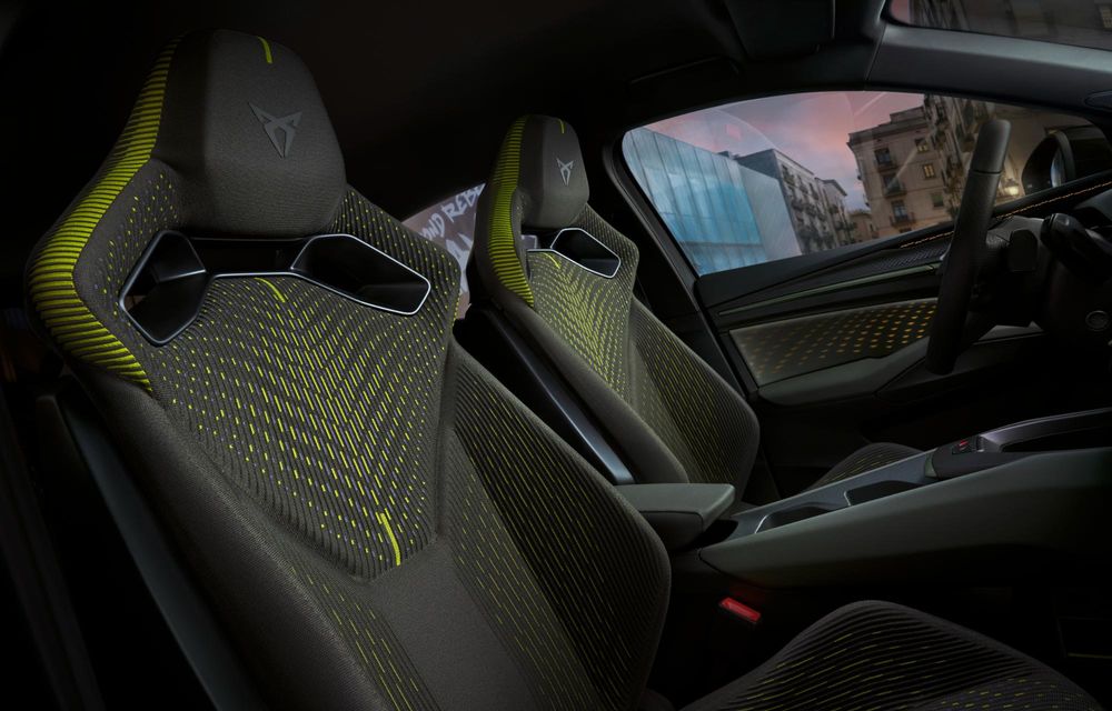 Noua Cupra Raval: cea mai accesibilă electrică a mărcii are până la 226 CP - Poza 26