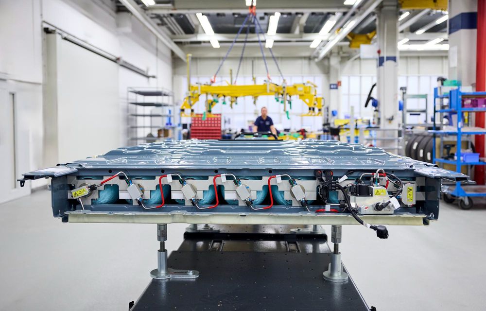 Noi informații despre viitorul BMW X5 alimentat cu hidrogen: 750 km autonomie - Poza 3