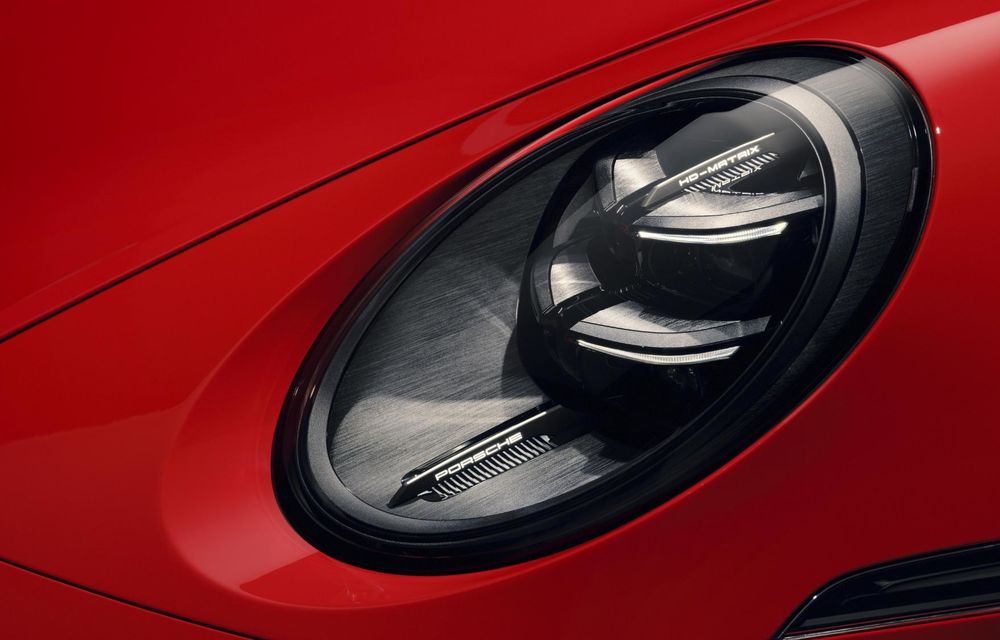 Primul Porsche 911 GT3 decapotabil: motor aspirat natural și transmisie manuală - Poza 18