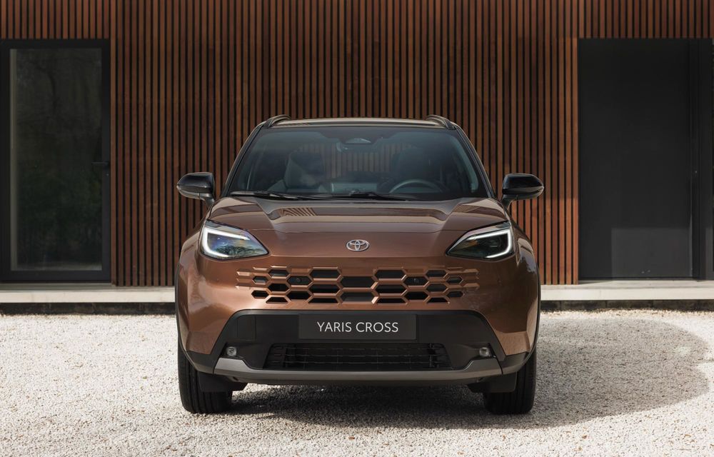 Noua Toyota Yaris Cross facelift: design revizuit și culori noi - Poza 3