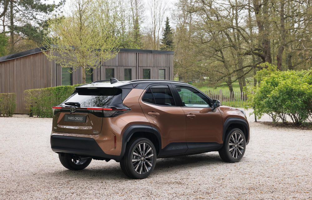 Noua Toyota Yaris Cross facelift: design revizuit și culori noi - Poza 7