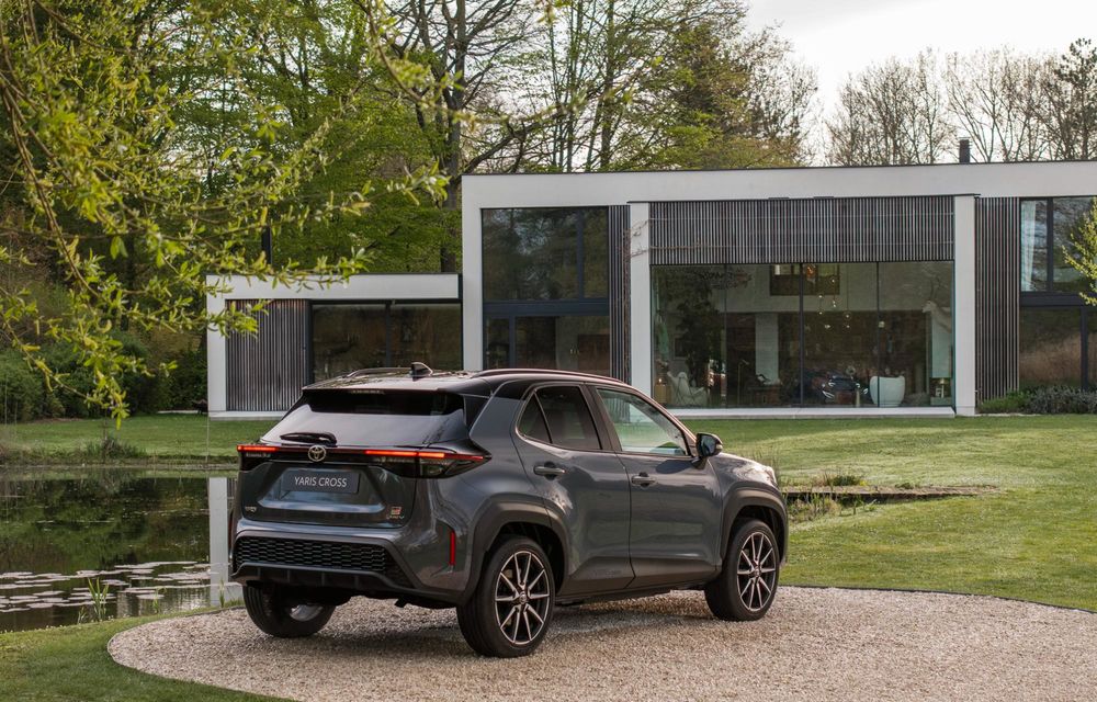 Noua Toyota Yaris Cross facelift: design revizuit și culori noi - Poza 31