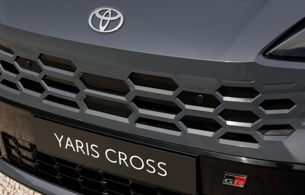 Noua Toyota Yaris Cross facelift: design revizuit și culori noi - Poza 37
