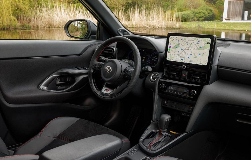 Noua Toyota Yaris Cross facelift: design revizuit și culori noi - Poza 42