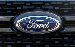 Ford: aproximativ 1.4 milioane de F-150 vor fi rechemate în service în SUA