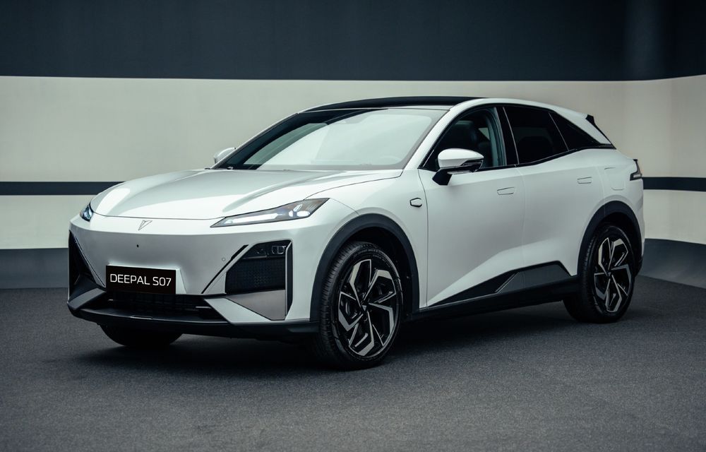 Chinezii de la Changan vor să producă mașini electrice în Spania - Poza 1