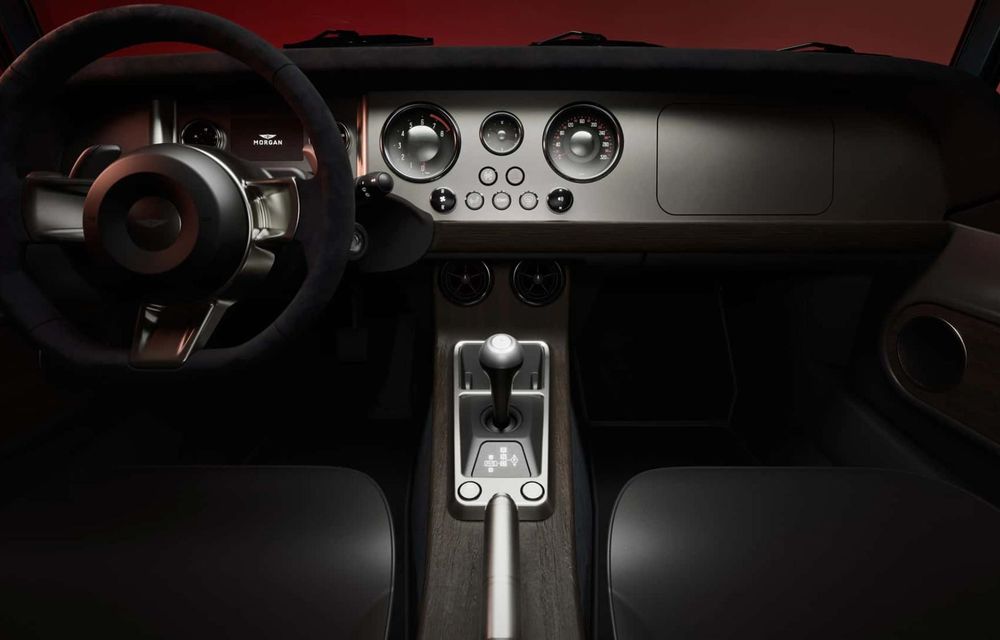 Morgan Supersport 400: cel mai puternic model din istoria companiei britanice - Poza 7