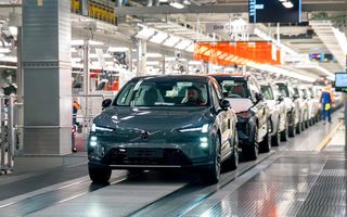 Volvo demarează producția lui EX60 la uzina din Torslanda, Suedia