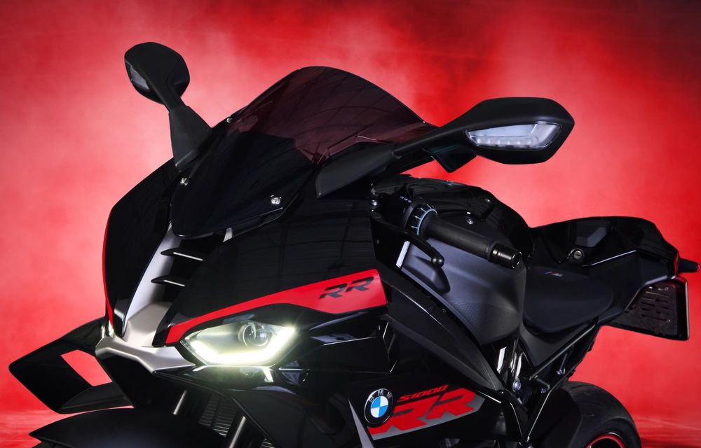 Ediție limitată pentru BMW M2 și M 1000 RR în Africa de Sud: 10 exemplare din fiecare - Poza 11