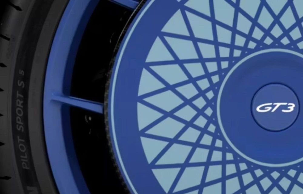 Noul Porsche 911 GT3 Artisan Edition: ediție specială pentru Japonia, limitată la 30 de unități - Poza 5