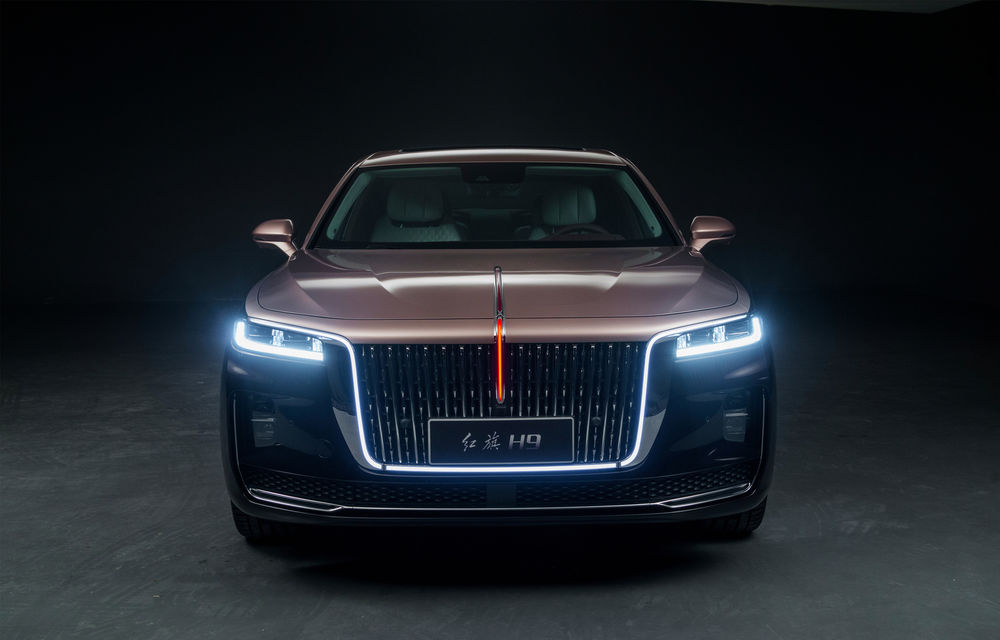 Chinezii de la Hongqi ar putea produce mașini în Europa, la uzina Stellantis din Spania - Poza 1