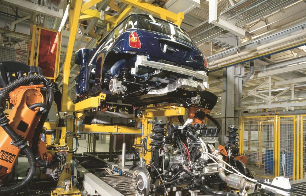 Se împlinesc 25 de ani de la producția primului Mini modern - Poza 3